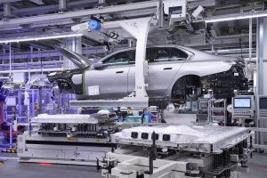 Il futuro dei veicoli: come la guida autonoma sta cambiando il modo in cui ci muoviamo