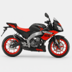Aprilia Tuono 125: L’Adrenalina Naked per i Sedicenni (e non solo)