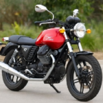 Moto Guzzi V7: la leggenda su due ruote